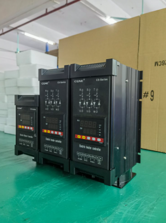 欧姆龙大功率继电器G7L-2A-P-PV DC12V，太阳能发电系统中可靠的 “电力枢纽”